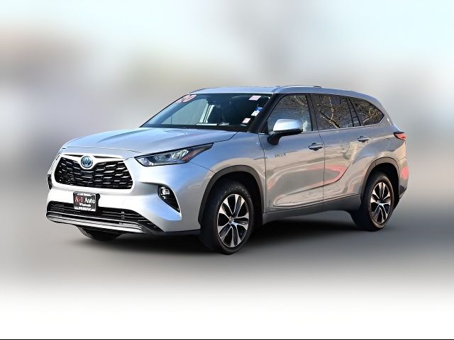 2020 Toyota Highlander Hybrid XLE