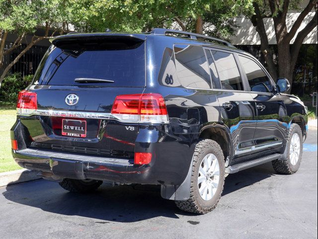 2020 Toyota Land Cruiser Base