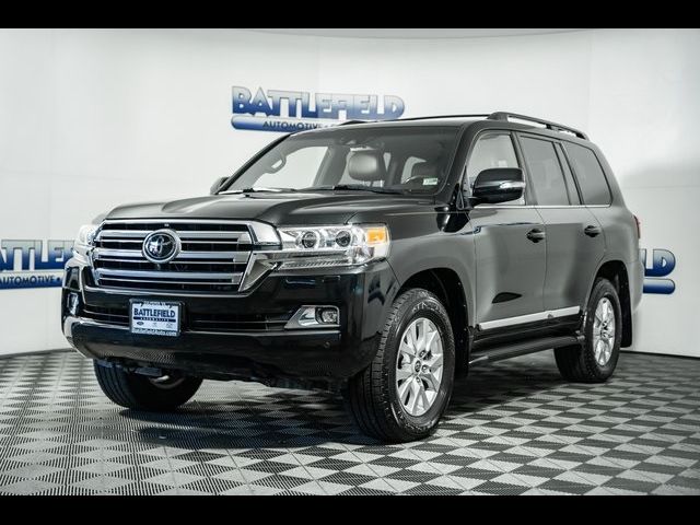 2020 Toyota Land Cruiser Base