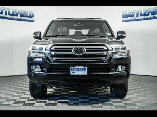 2020 Toyota Land Cruiser Base