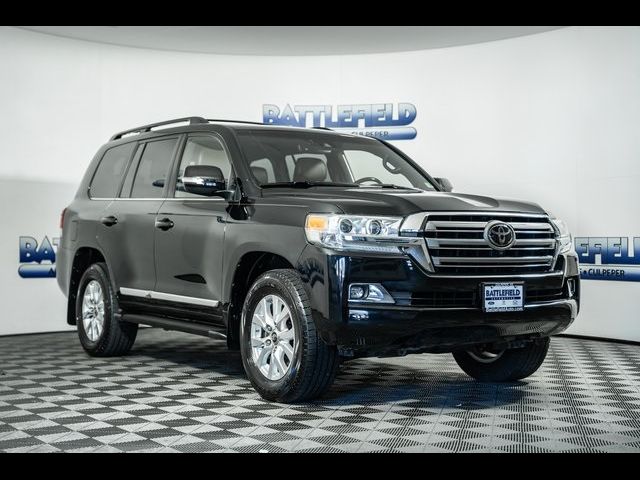 2020 Toyota Land Cruiser Base