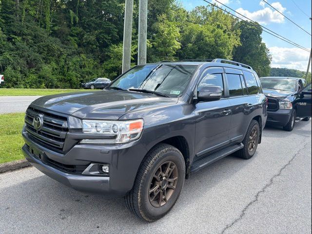 2020 Toyota Land Cruiser Base