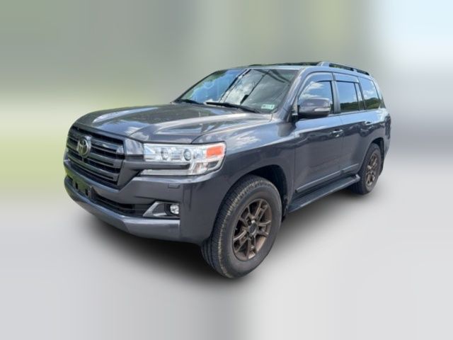2020 Toyota Land Cruiser Base