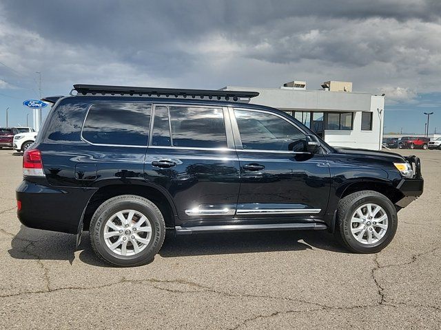 2020 Toyota Land Cruiser Base