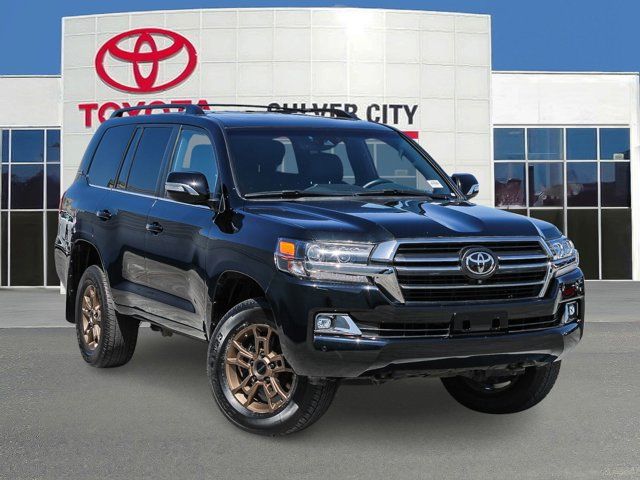 2020 Toyota Land Cruiser Heritage Edition