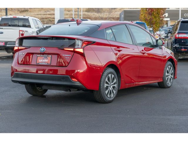 2020 Toyota Prius XLE