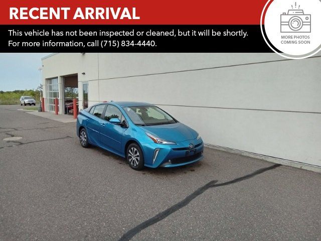 2020 Toyota Prius LE