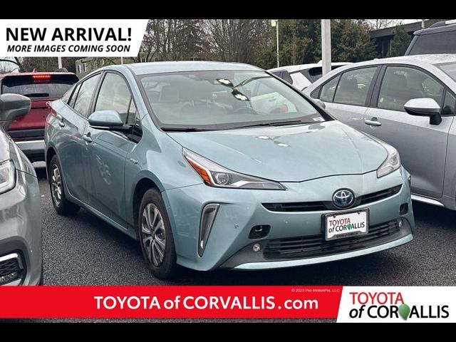 2020 Toyota Prius XLE