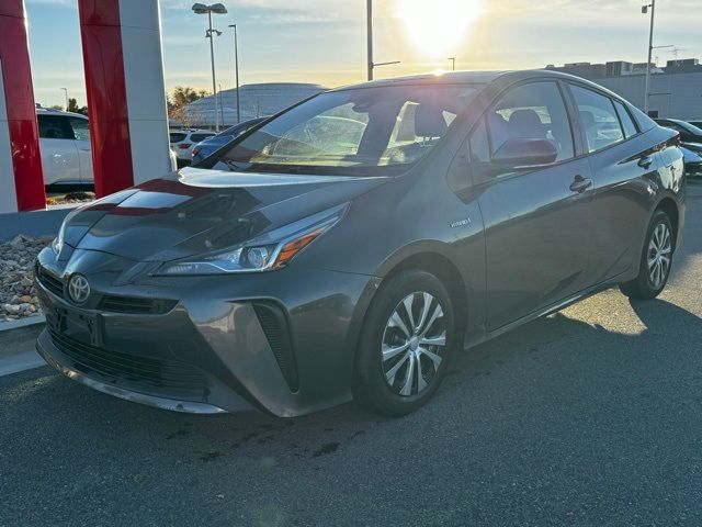 2020 Toyota Prius L Eco