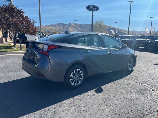 2020 Toyota Prius L Eco