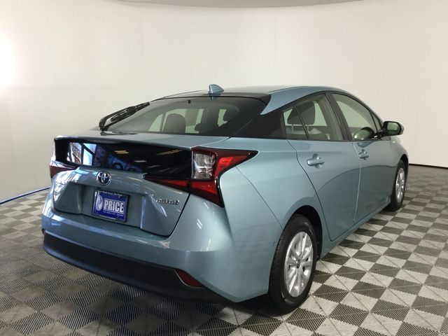 2020 Toyota Prius L Eco