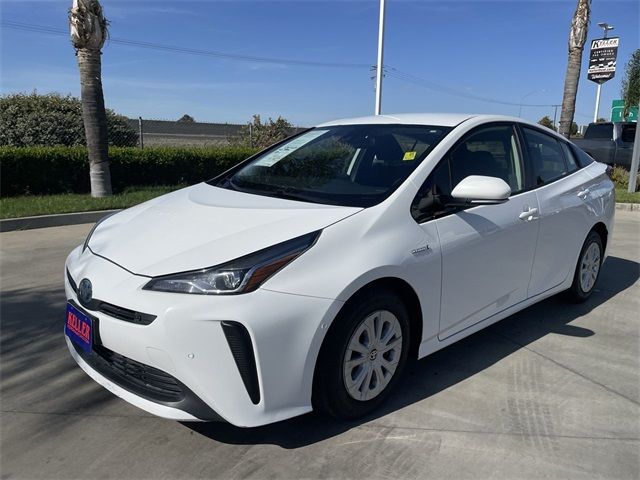 2020 Toyota Prius L Eco