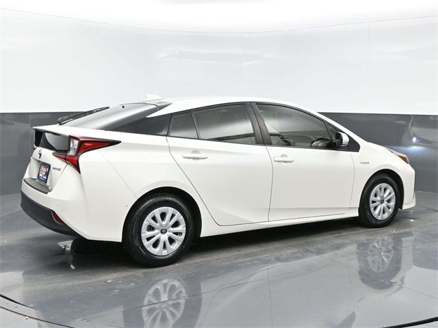 2020 Toyota Prius L Eco