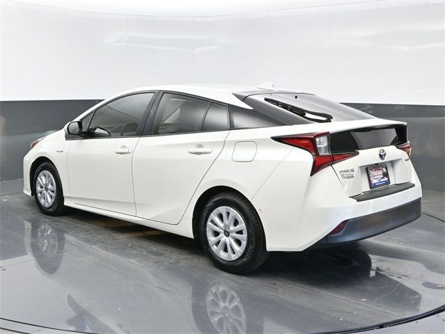 2020 Toyota Prius L Eco