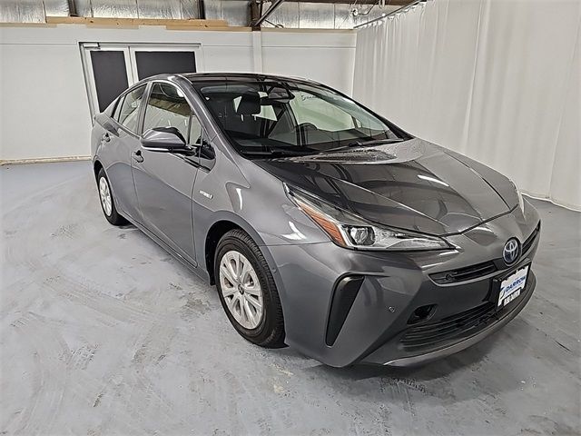 2020 Toyota Prius L Eco