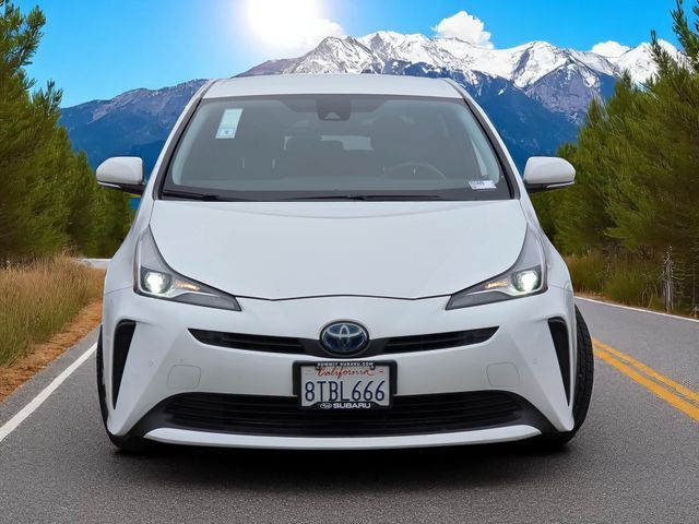 2020 Toyota Prius LE