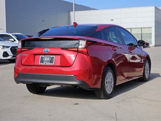 2020 Toyota Prius LE