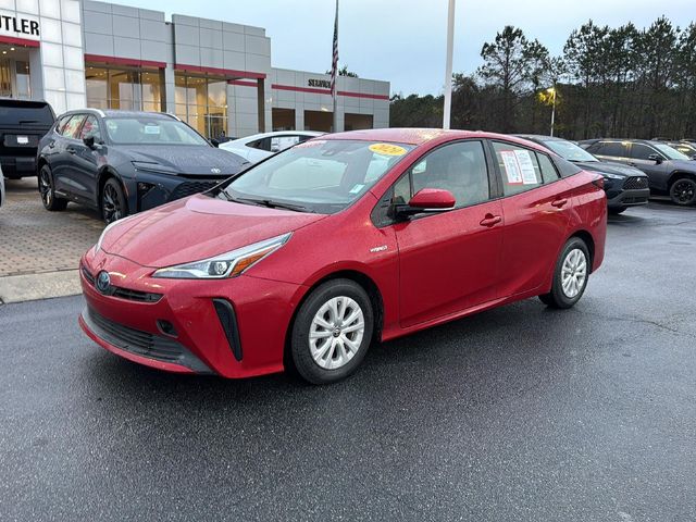 2020 Toyota Prius LE