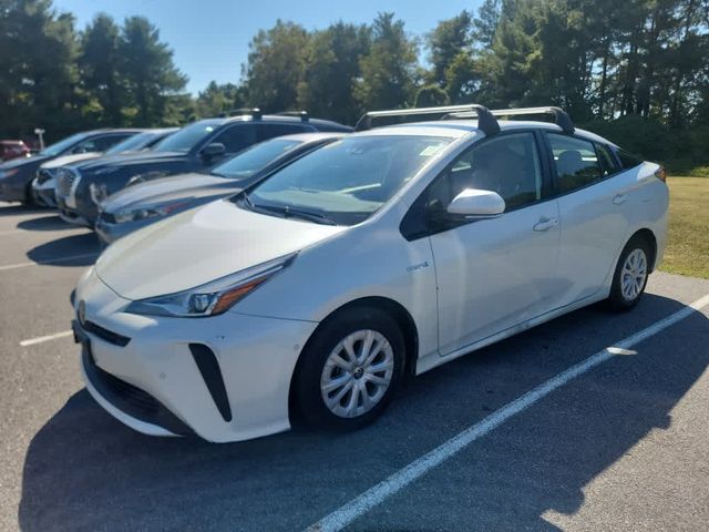 2020 Toyota Prius LE