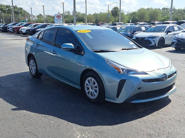 2020 Toyota Prius LE