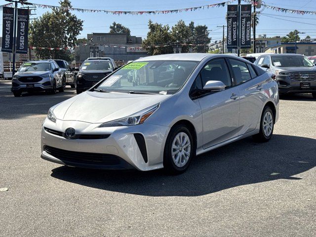 2020 Toyota Prius LE