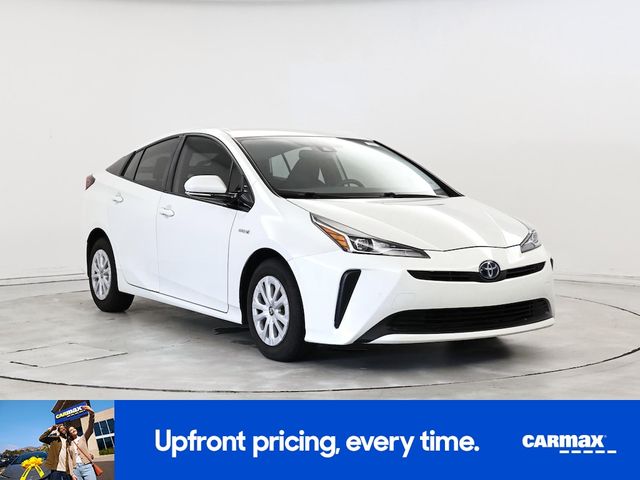 2020 Toyota Prius LE