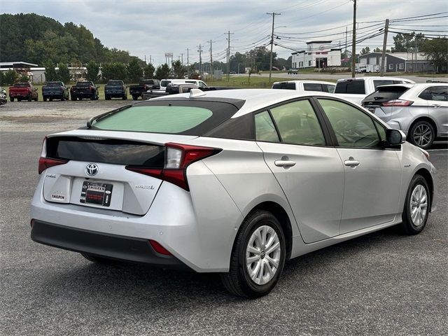 2020 Toyota Prius LE