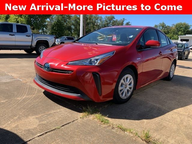 2020 Toyota Prius LE