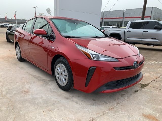 2020 Toyota Prius LE