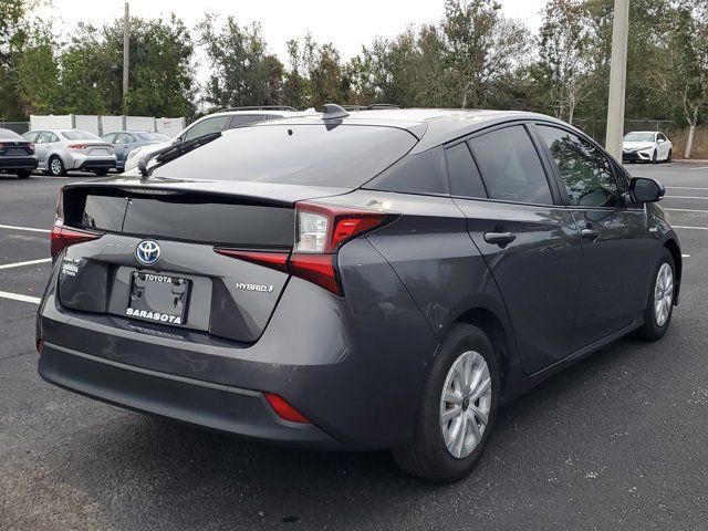 2020 Toyota Prius L Eco