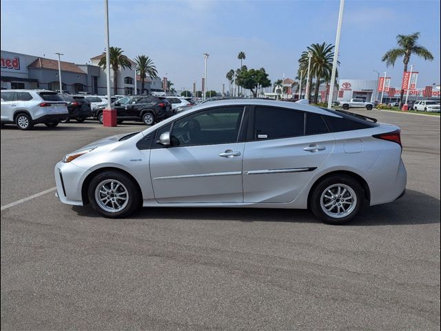 2020 Toyota Prius LE