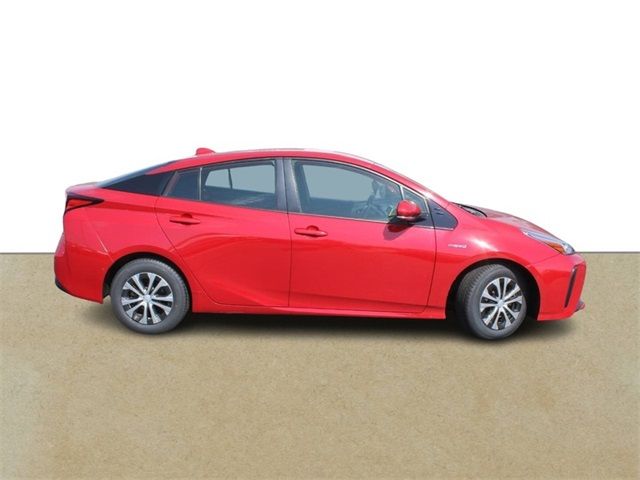 2020 Toyota Prius LE