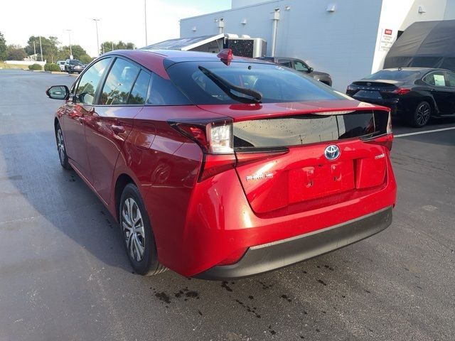 2020 Toyota Prius LE