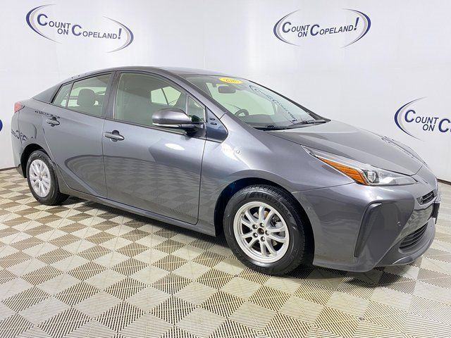 2020 Toyota Prius LE