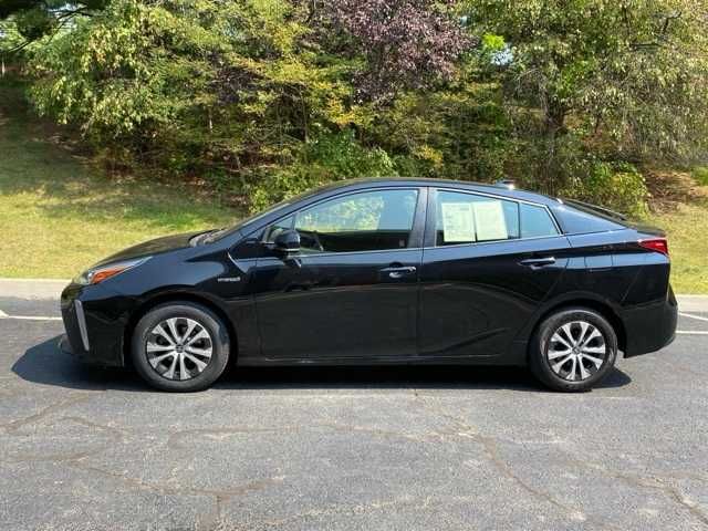 2020 Toyota Prius LE