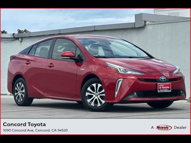 2020 Toyota Prius XLE