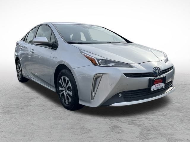 2020 Toyota Prius LE