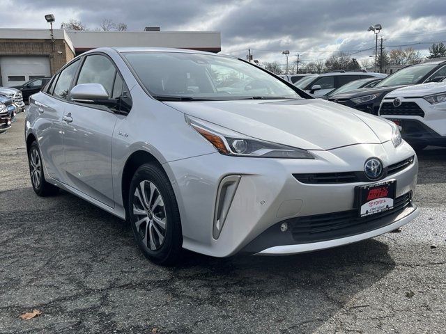 2020 Toyota Prius LE