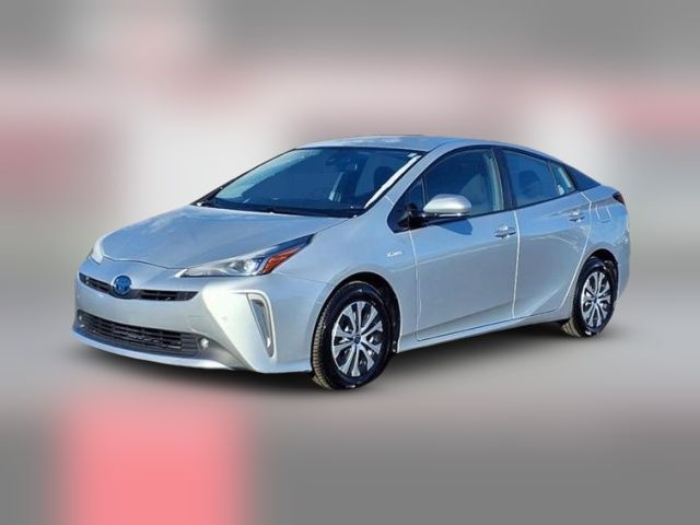 2020 Toyota Prius LE