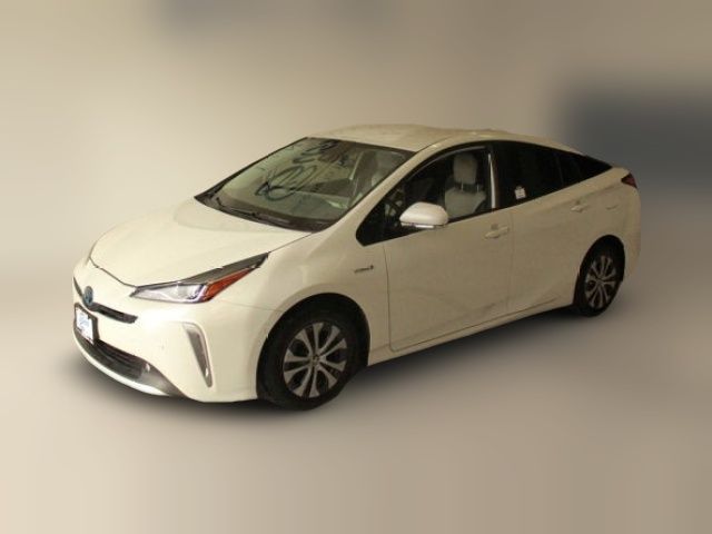 2020 Toyota Prius LE