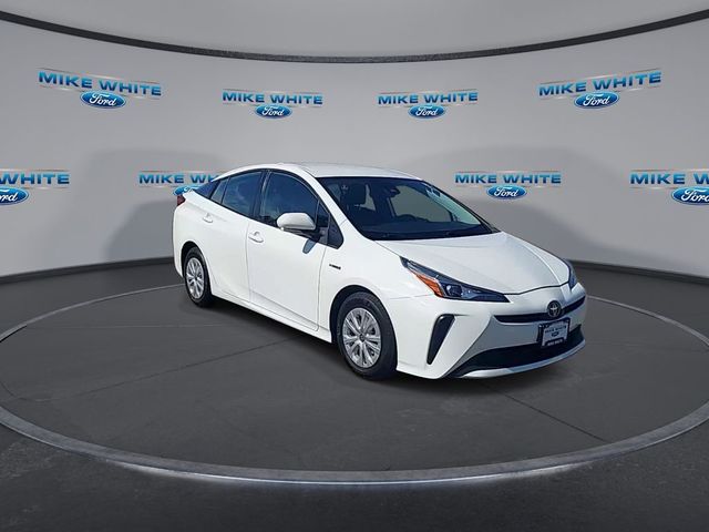 2020 Toyota Prius L Eco