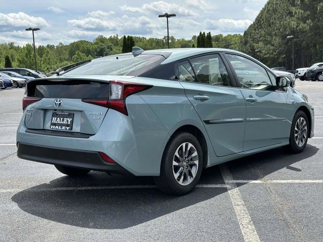 2020 Toyota Prius XLE