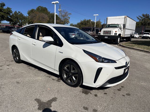 2020 Toyota Prius XLE