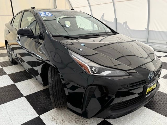 2020 Toyota Prius XLE