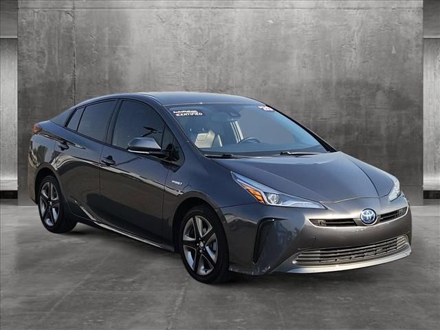 2020 Toyota Prius XLE