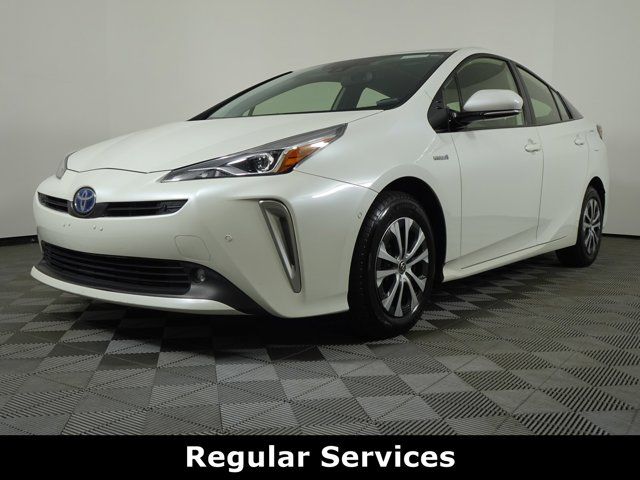 2020 Toyota Prius XLE