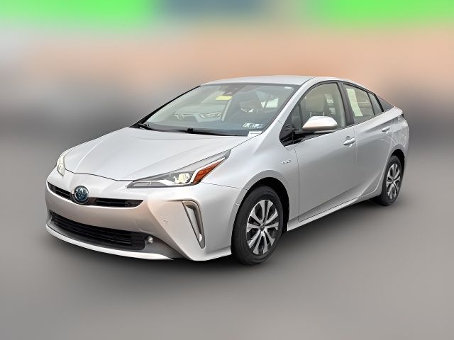 2020 Toyota Prius XLE