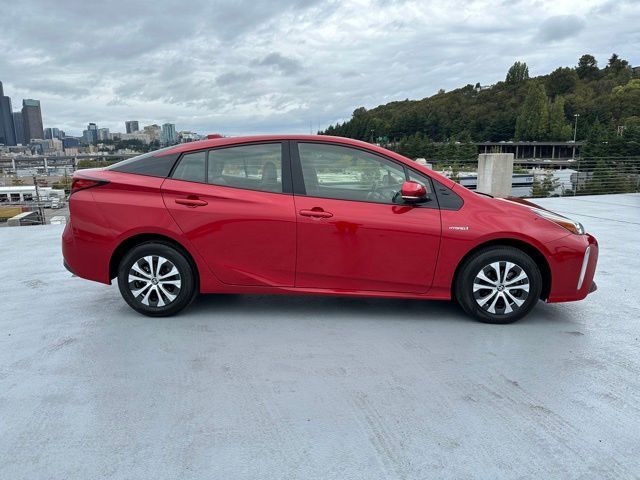 2020 Toyota Prius 