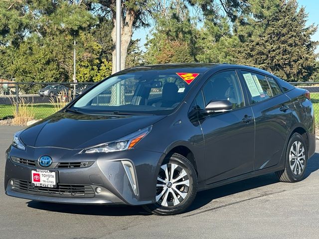 2020 Toyota Prius XLE