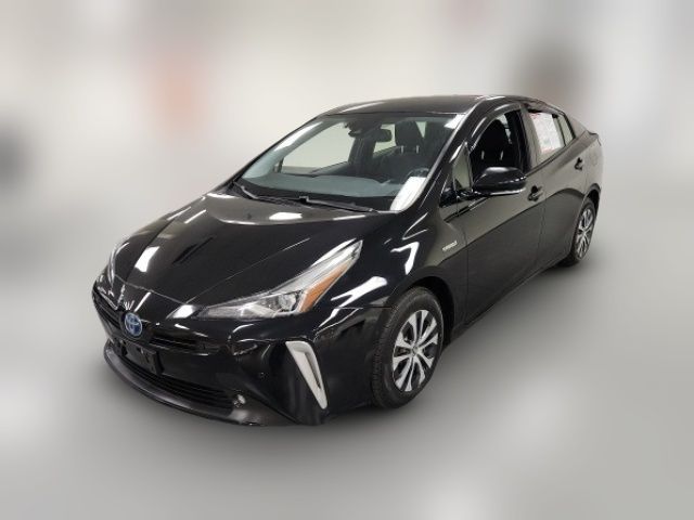 2020 Toyota Prius XLE